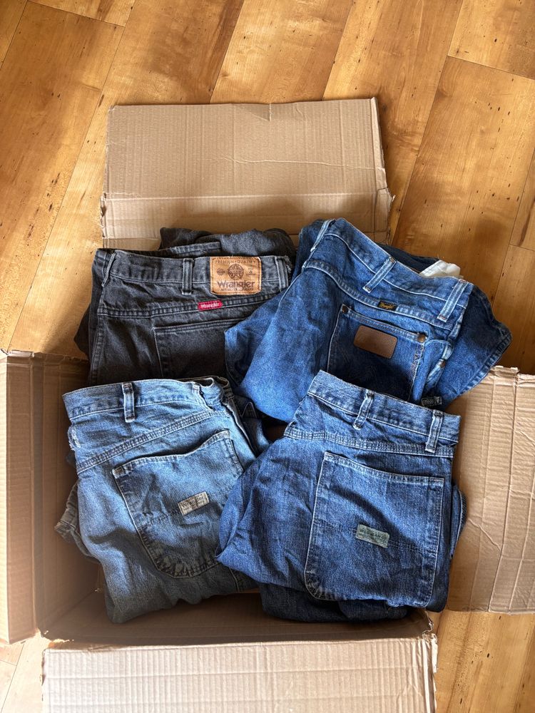 Jeans image 1