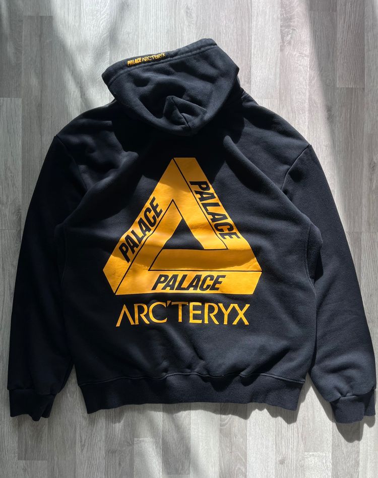 Palace Palace Arc'teryx black hoodie product image