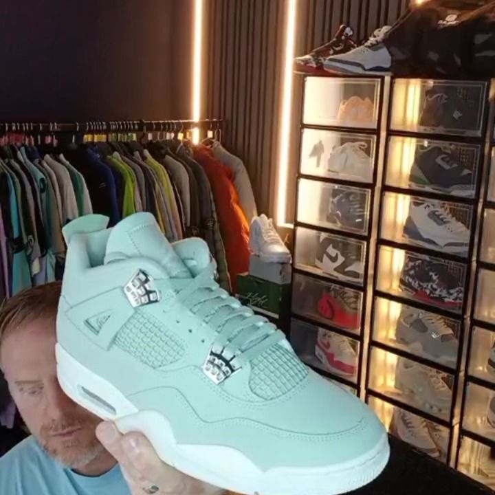Jordan Jordan 4 Sea foams BNWB Size 9 product image