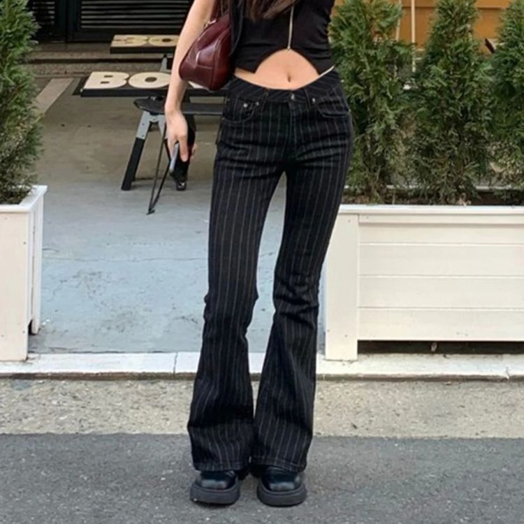 Immagine di Black Pinstripe Flared Pants 4