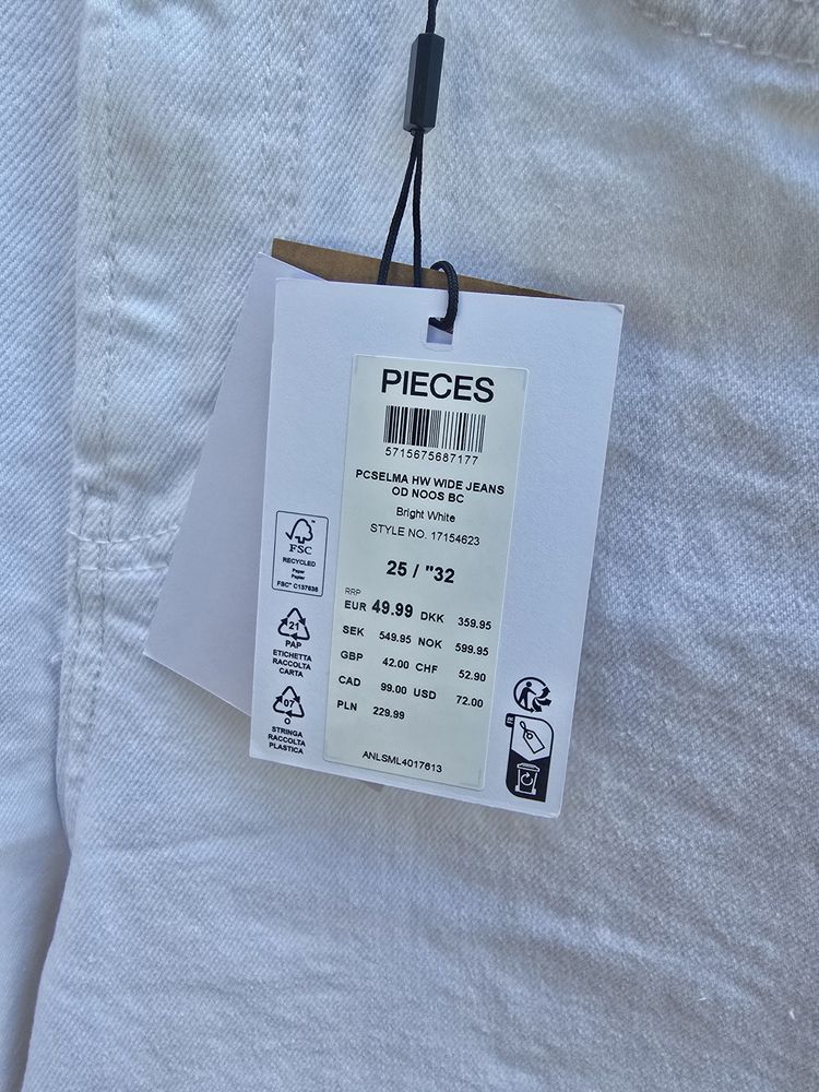 Pieces High Waist Wide Jeans image 5