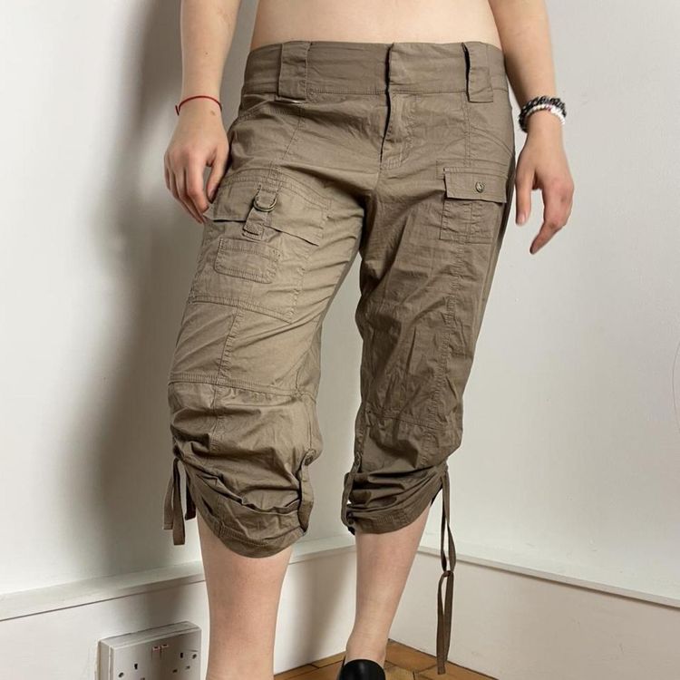 Guess Guess khaki capri pants product image