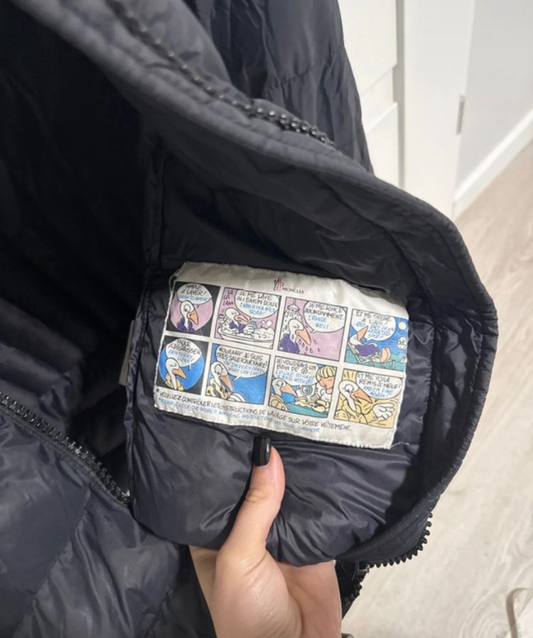 Moncler Black Puffer Jacket With Hood 6