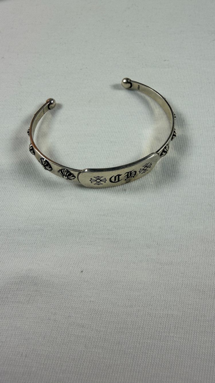 Vintage Gothic Floral Engraved Open Cuff Bangle