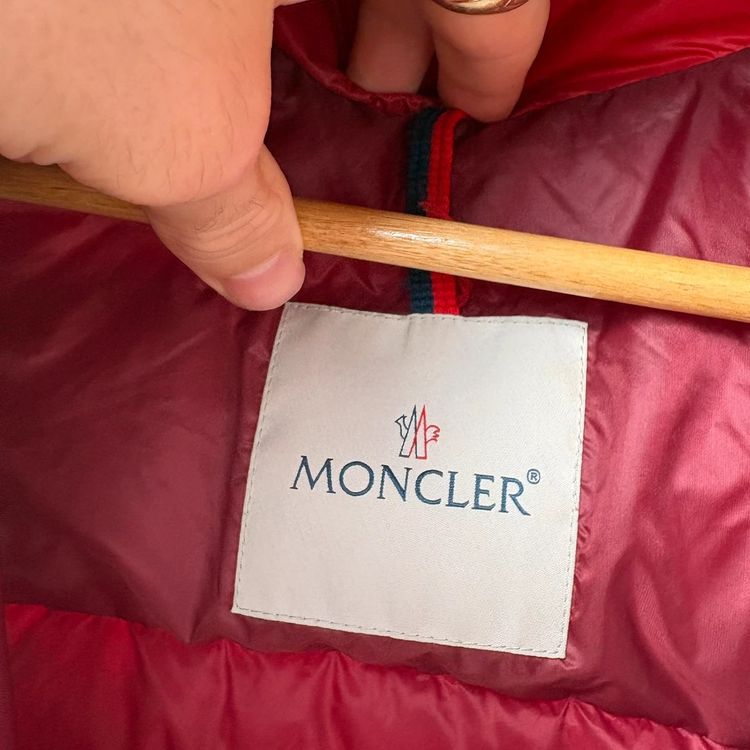 Moncler Gers Red Down Hooded Gilet Vest - 1 imagen 10