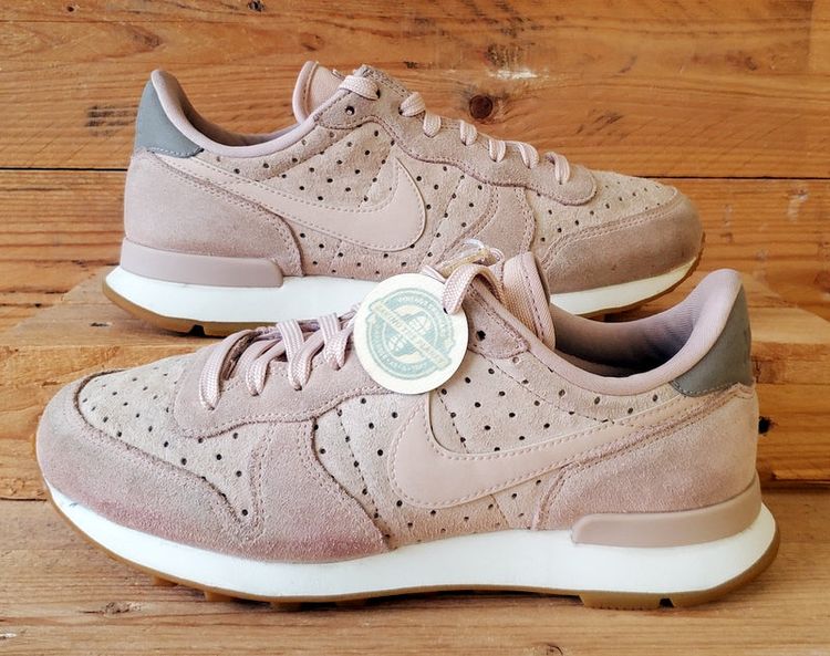 Nike Internationalist Low Suede Trainers UK4.5/US7/E38 828404-204 Pink/White/Gum image 1