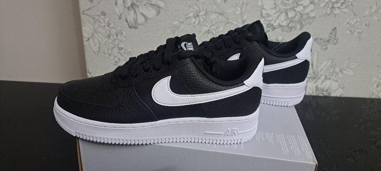Nike Air Force 1 07 UK 5.5 EUR 38.5 Black White Brand New Box No Lid image 3