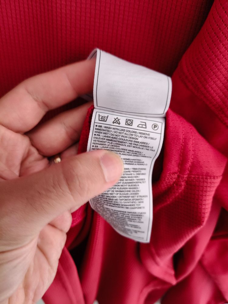 Immagine di Nike Red Long Sleeve Sports Shirt 6