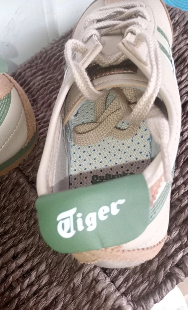 Onitsuka Tiger Mexico 66 Sneakers sz5  image 3
