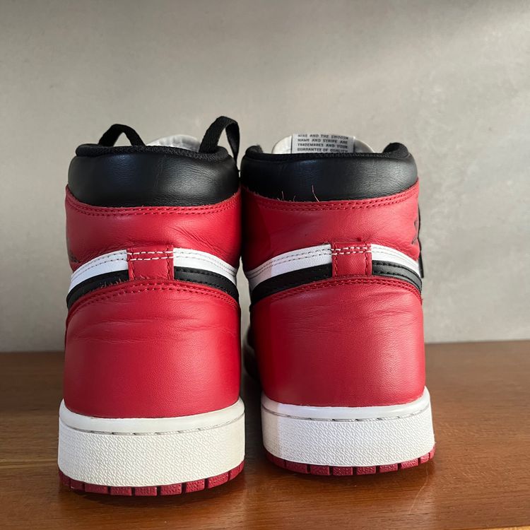 AIR JORDAN 1 HIGH BLACK TOE 2016 - UK 8.5 image 7