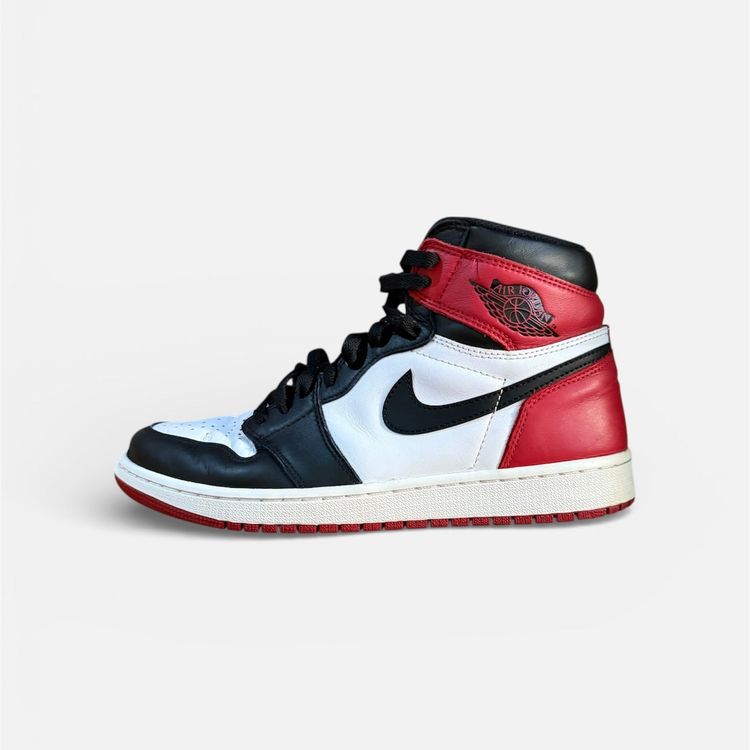 AIR JORDAN 1 HIGH BLACK TOE 2016 - UK 8.5 image 1