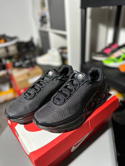 Nike Air Max DN Triple Black - Size 6