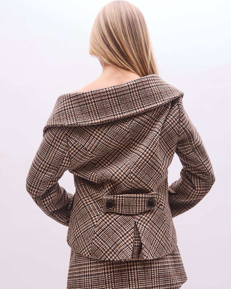 alma tailored jacket 8