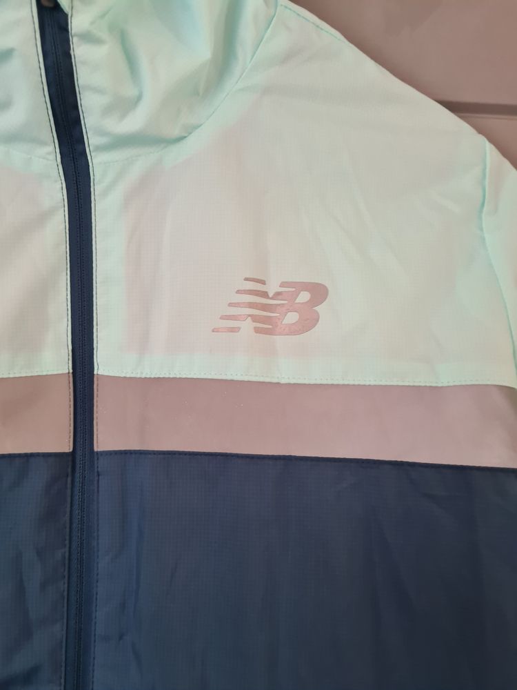 new balance jacket  3