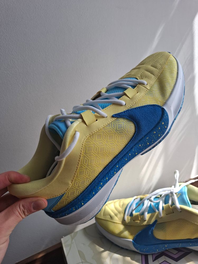 Nike Zoom Freak 5 Sneakers 2