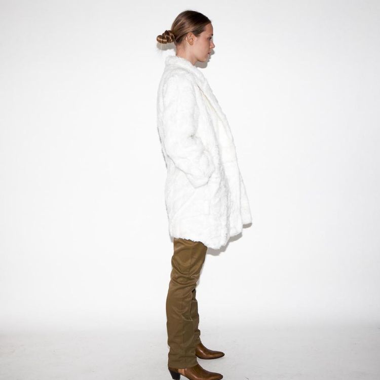 Vintage 90s warm faux fur coat in white 4