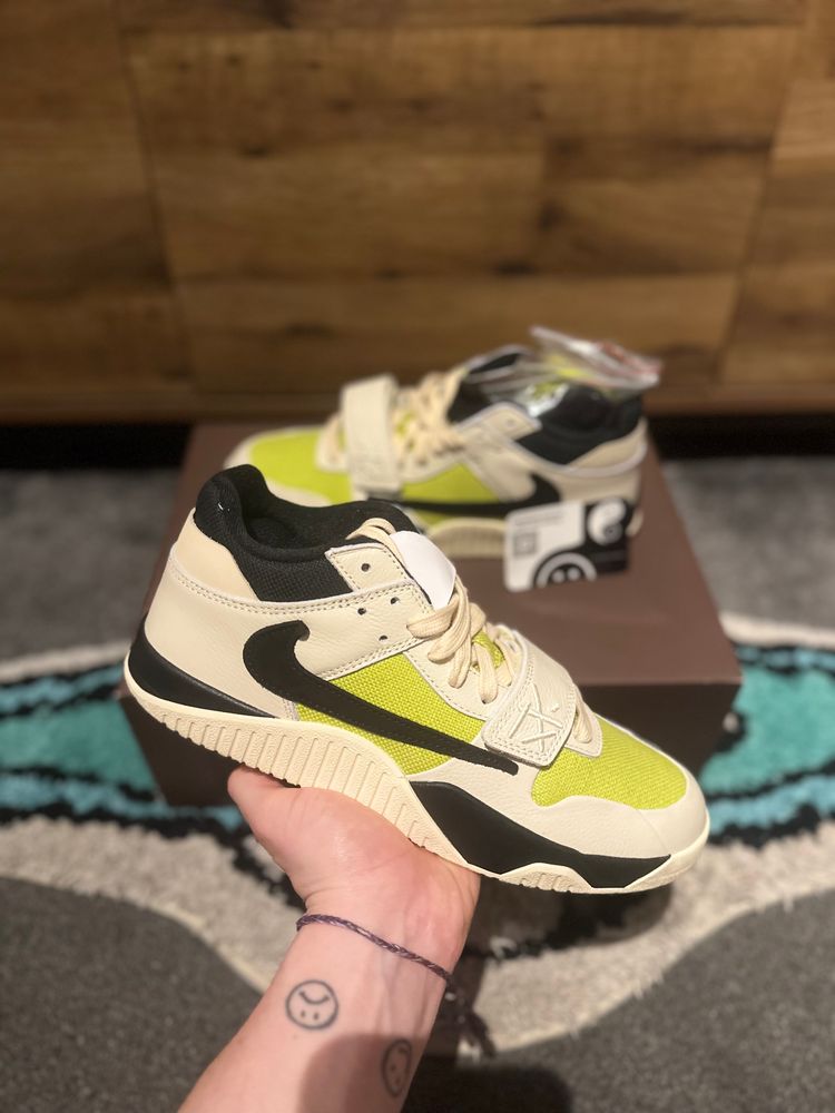 Nike Jordan Jump-man Jack TR “Travis Scott Bright Cactus ” U.K. 8.5