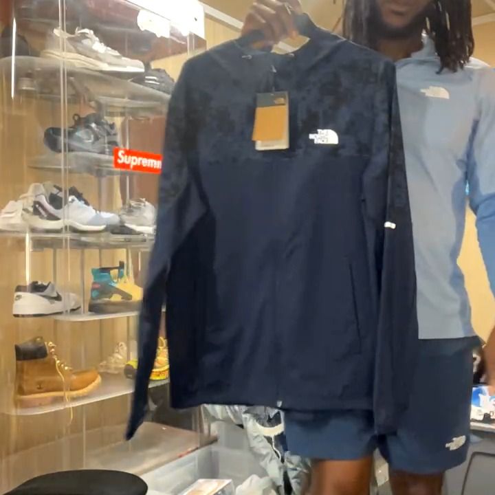 The North Face The north face Windbreaker large new tags product image