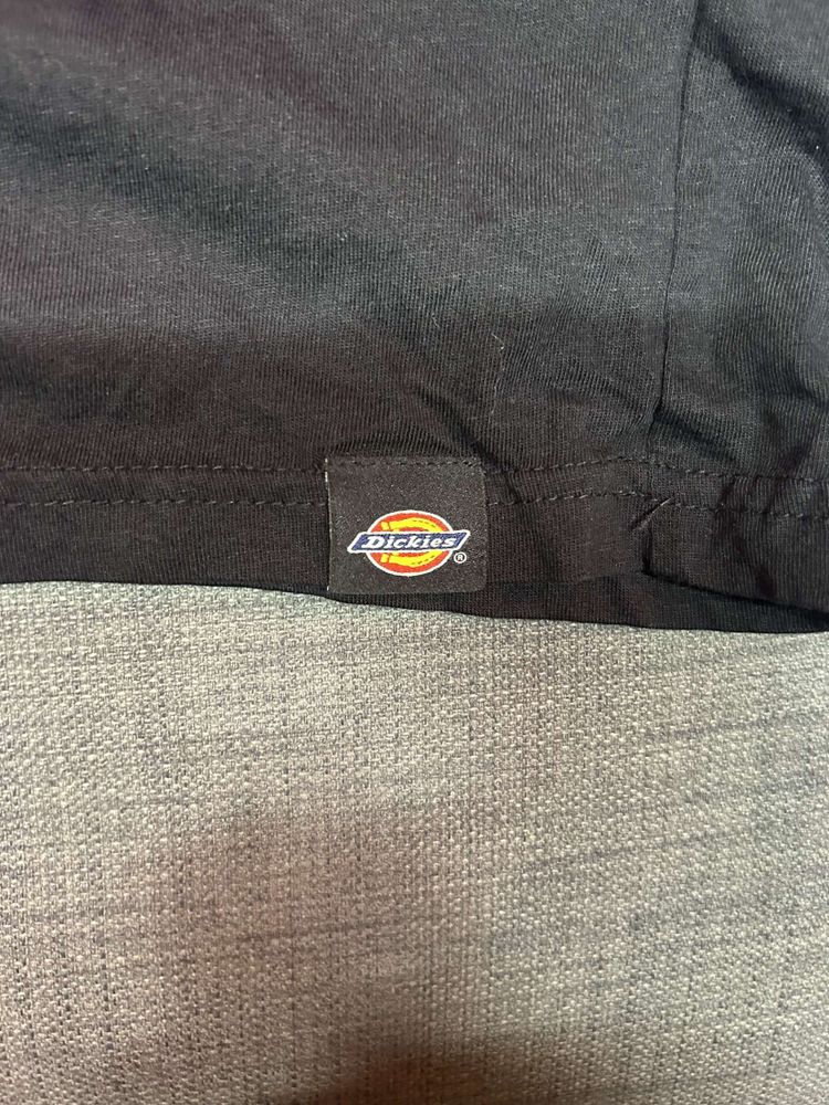 Black dickies t 3