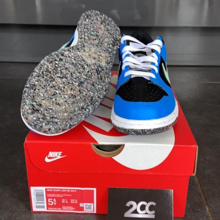 - Nike Dunk Low SE GS Mens - Black, Light Photo Blue, Active Pink & Mint Foam Colourway 4