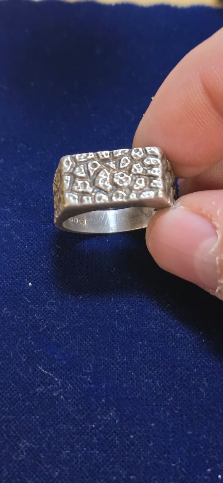 Immagine di 925 sterling Silver Textured Ring size U 2