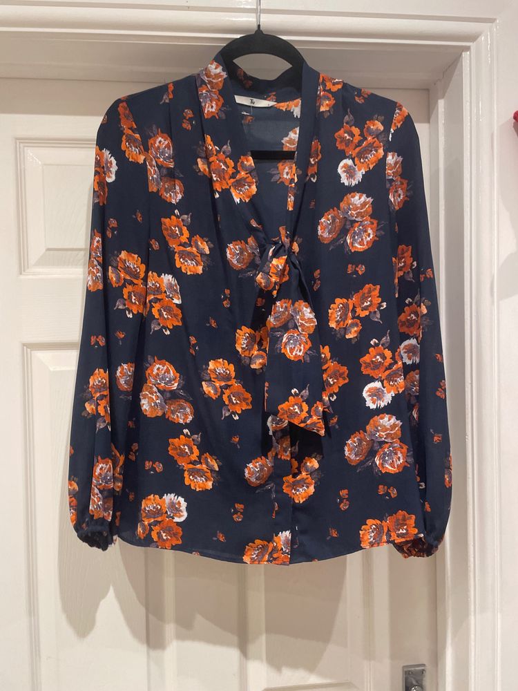 Tu Floral Blouse