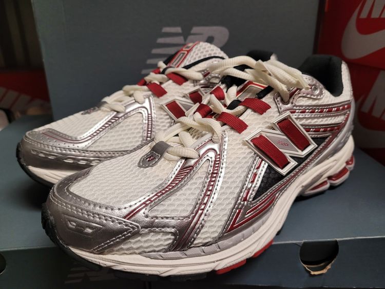 New Balance 1906R Running Shoes