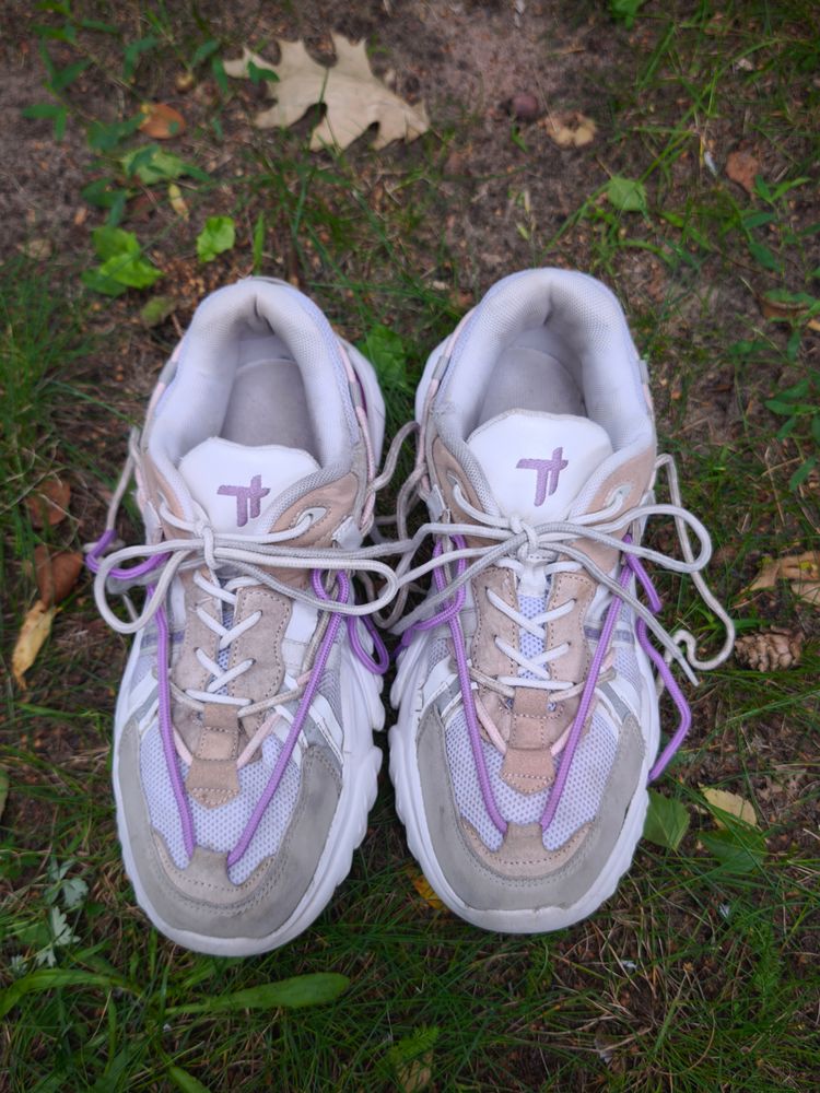 Togoshi Sneakers image 6