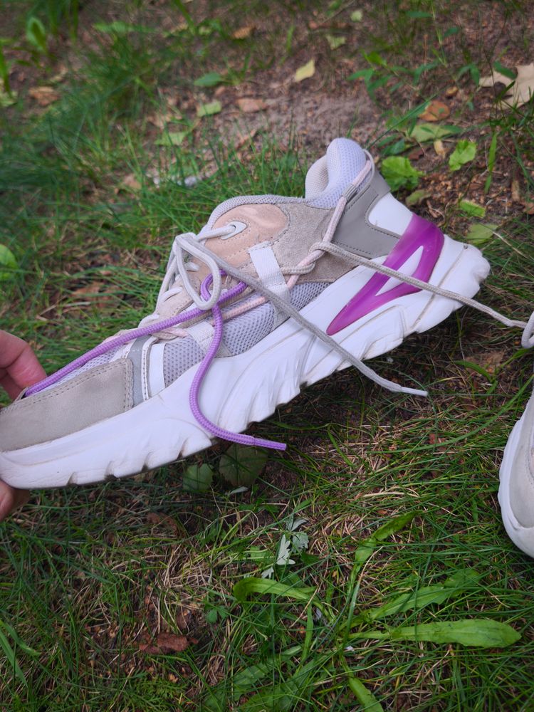 Togoshi Sneakers image 8