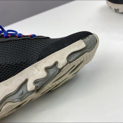 Nike react live gs 4