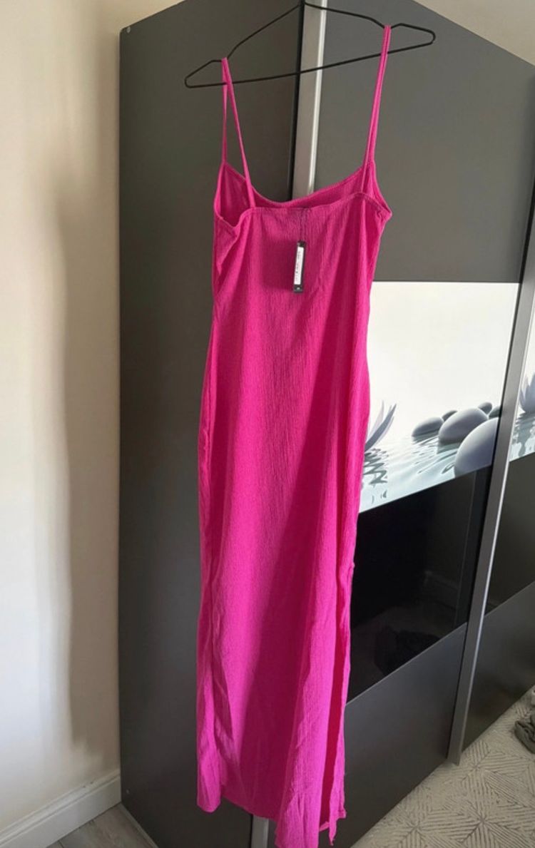 PrettyLittleThing Pink Sleeveless Dress product image