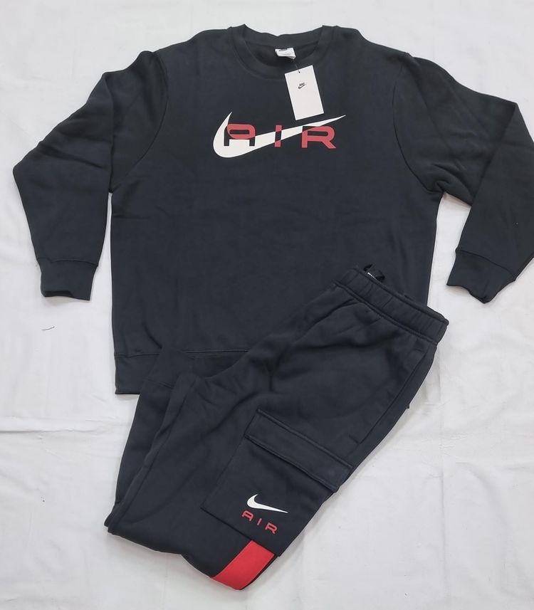 Nike Nike Black Sweatshirt And Joggers Set product image