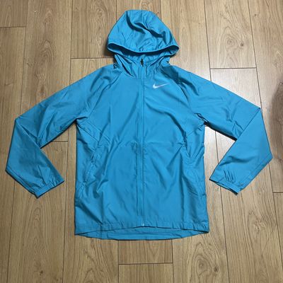 BNWT Nike Miler Stride Repel UV Lightweight Running Windbreaker Jacket, Blue