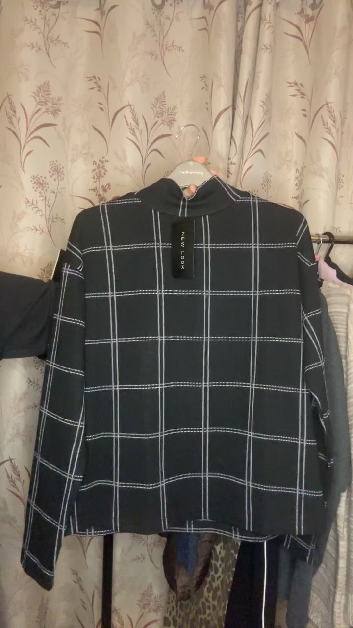 Other NEWLOOK TOP BNWT product image