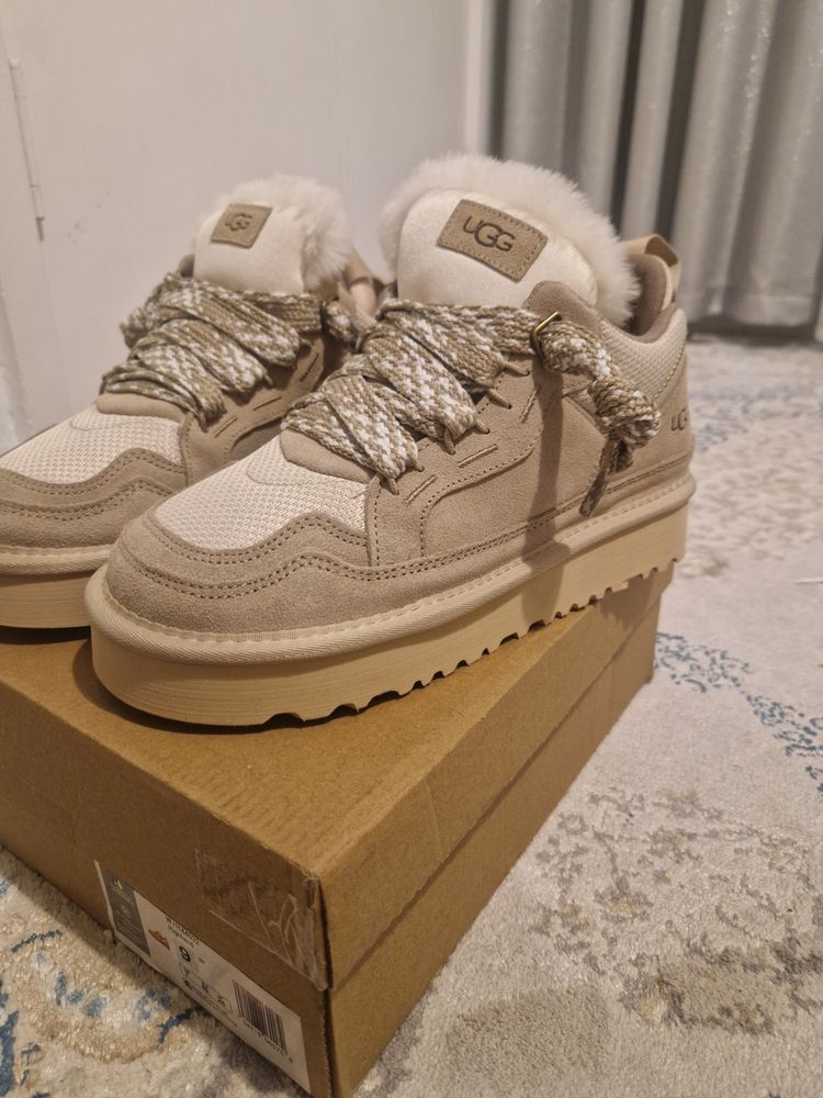 Ugg Beige Boots obraz 5