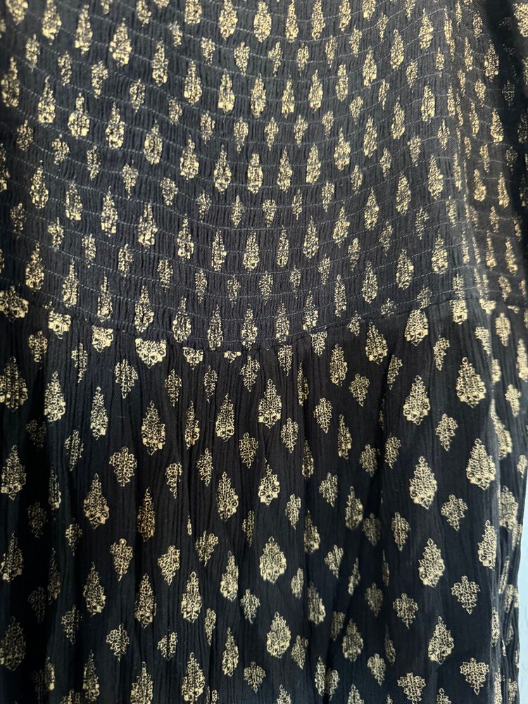 Vintage Paprika Black Dress With Gold Pattern imagen 3