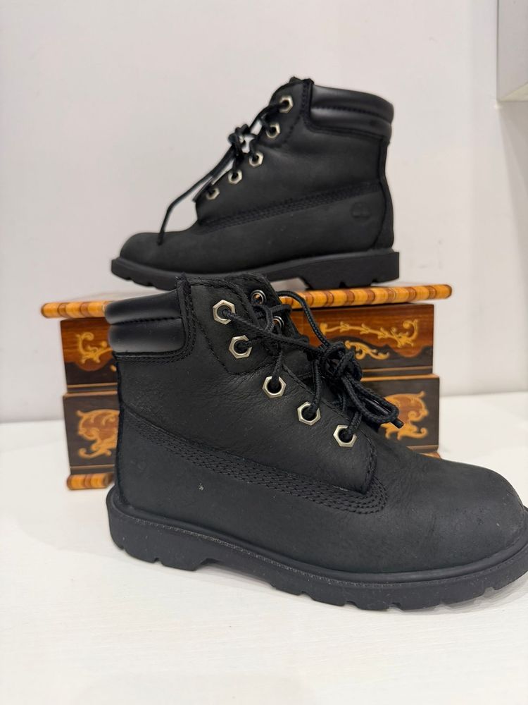 Timberland black leather boots product image