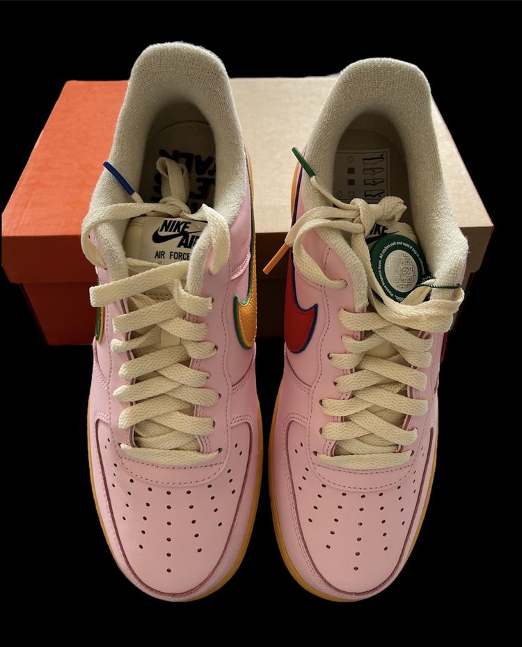 Nike 'Feel Free, Lets Talk, size 8. 2