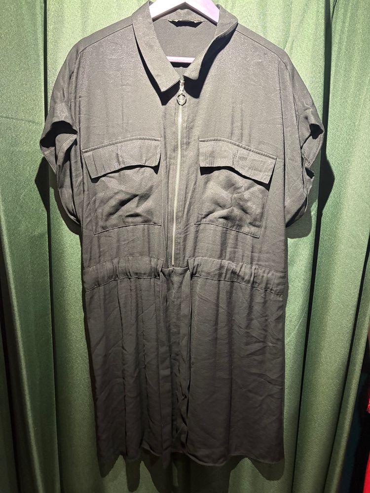 F&F Black Short Sleeve Dress With Zipper