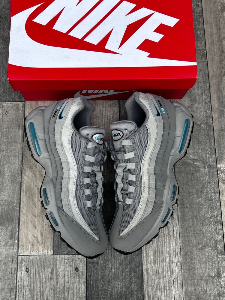 Nike Air Max 95 Retro Logo Trainers - ‘Grey Aqua Blue’ - Size UK 11 ( Pre-Loved ) image 7