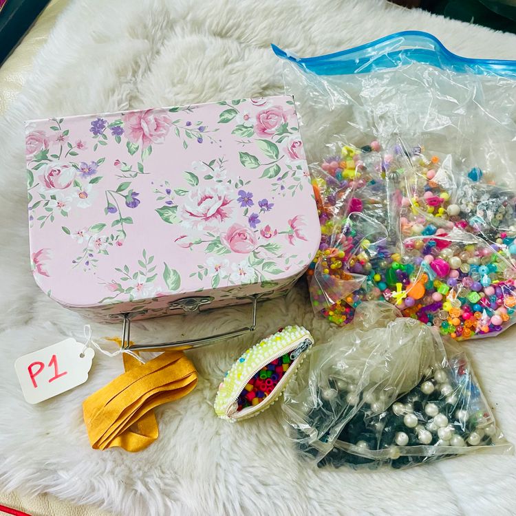 19-69 Mixed Joblot of Craft Beads Destash in Mini Cardboard Suitcase Bundle Box - P1 product image