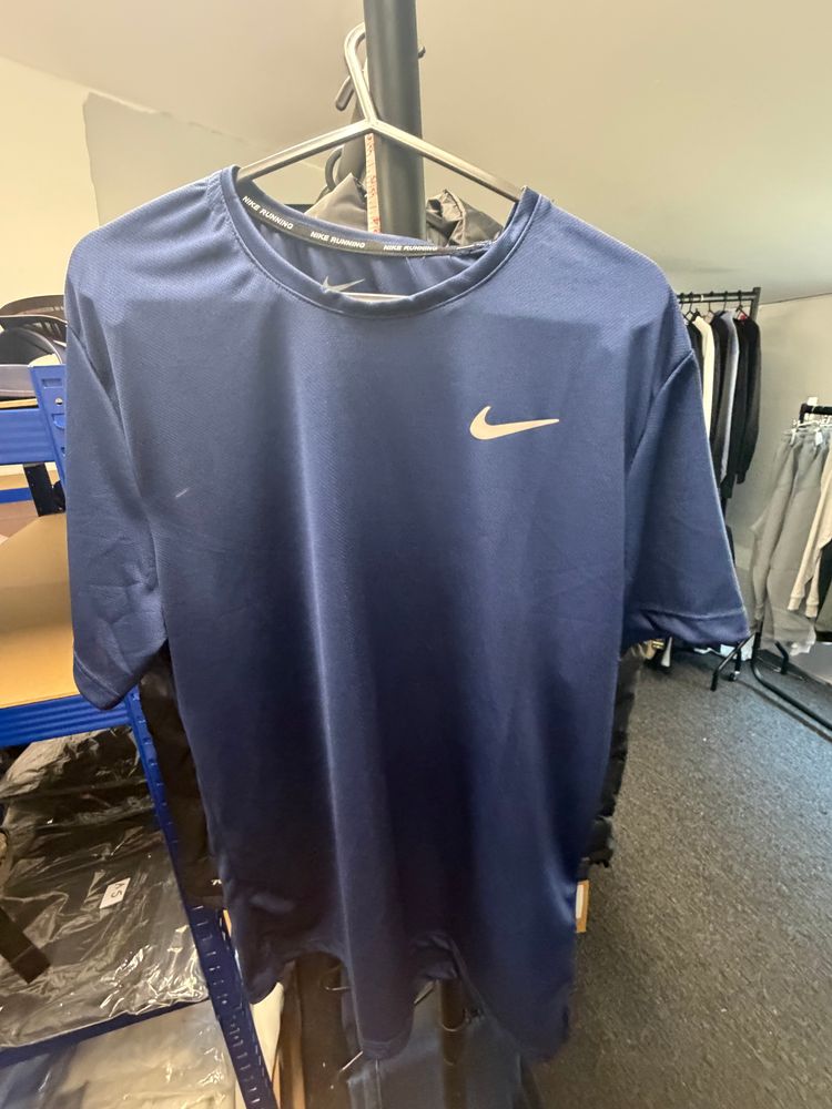 Nike NAVY BLUE DRI FIT MILER