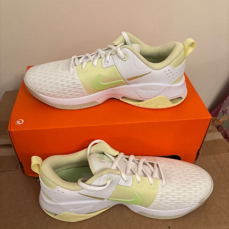 Nike Zoom Bella 6 Women'S Sneakers obraz 2