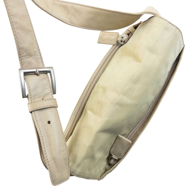 Vintage 2000s Prada Leather Crossbody Bag 9