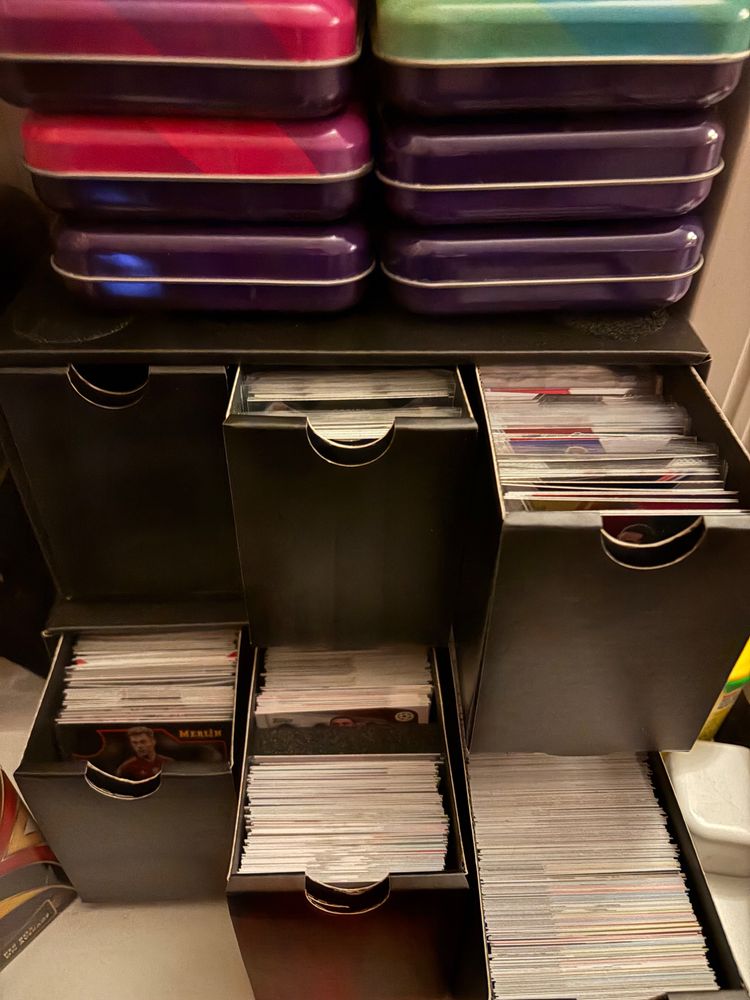 Card bundle on screen 