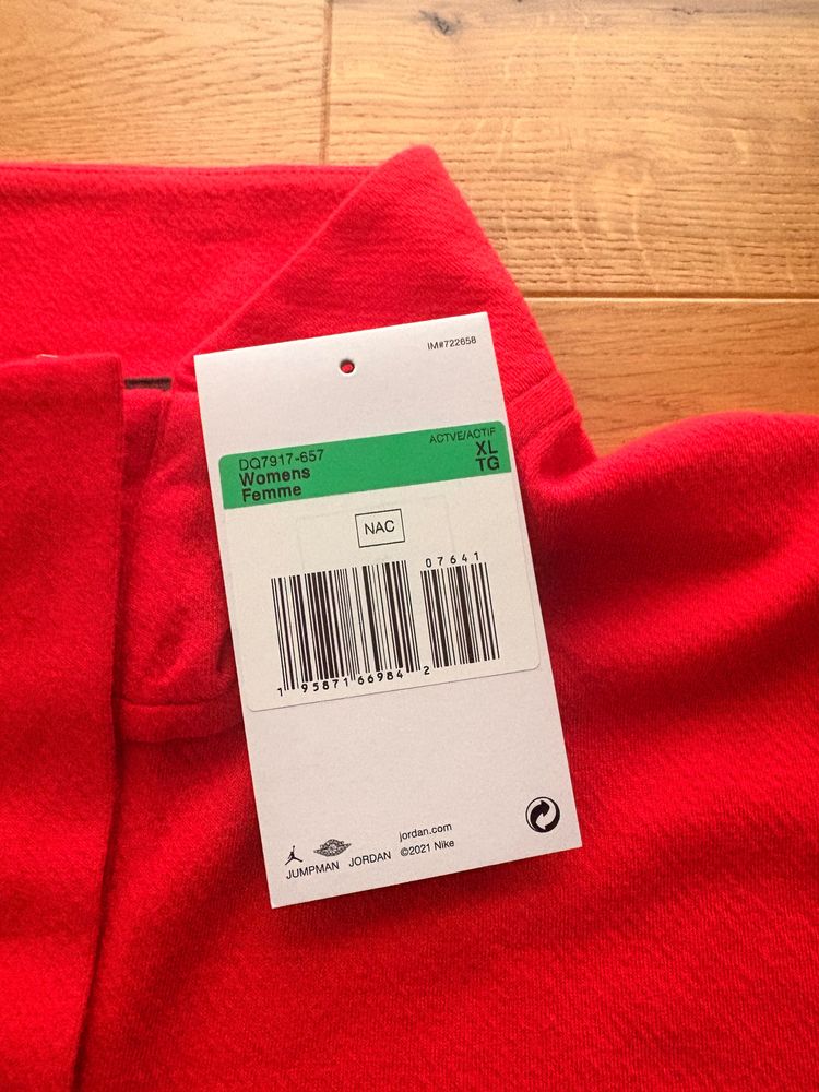 Jordan Women'S Red Half-Zip Pullover 2