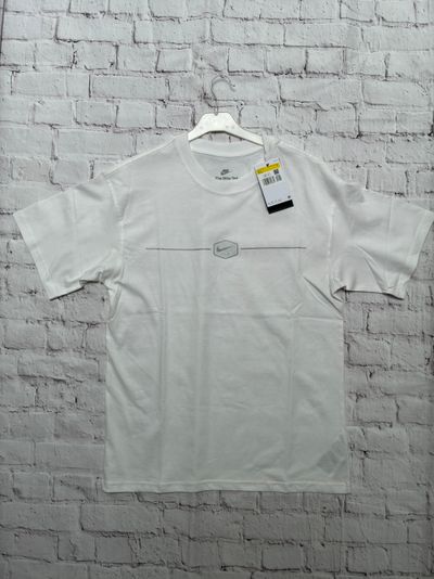 Nike White T-Shirt