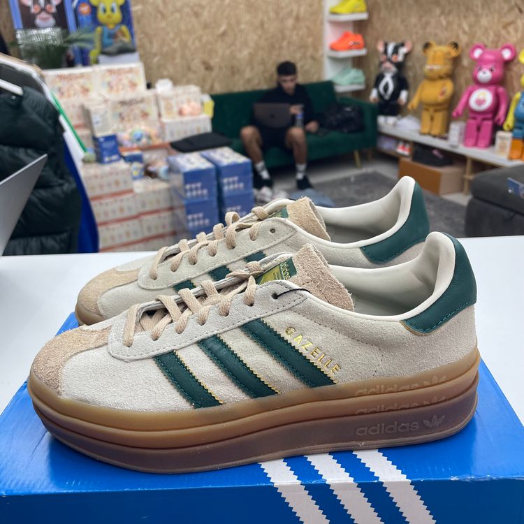 UK 5 ADIDAS GAZELLE BOLD ‘Collegiate Green’  image 1
