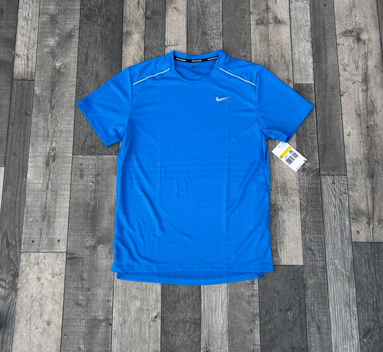 Immagine di Nike Dri-Fit 1.0 Miler - ‘Photo Blue’ - Size Small  1