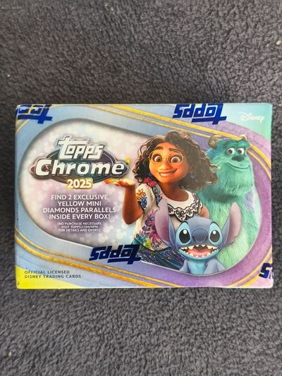 Topps Chrome Disney Box
